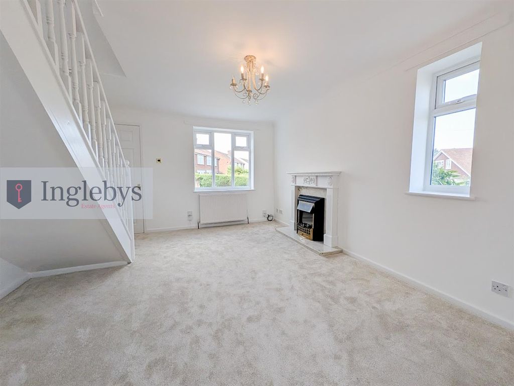 Property photo 3 of 24