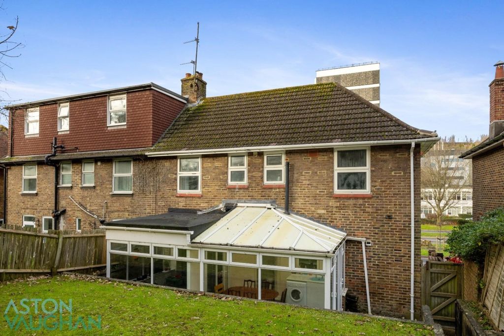 Property photo 1 of 3 4627800