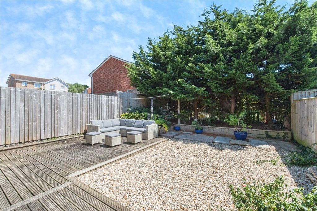 Property photo 3 of 19 Picture No. 12