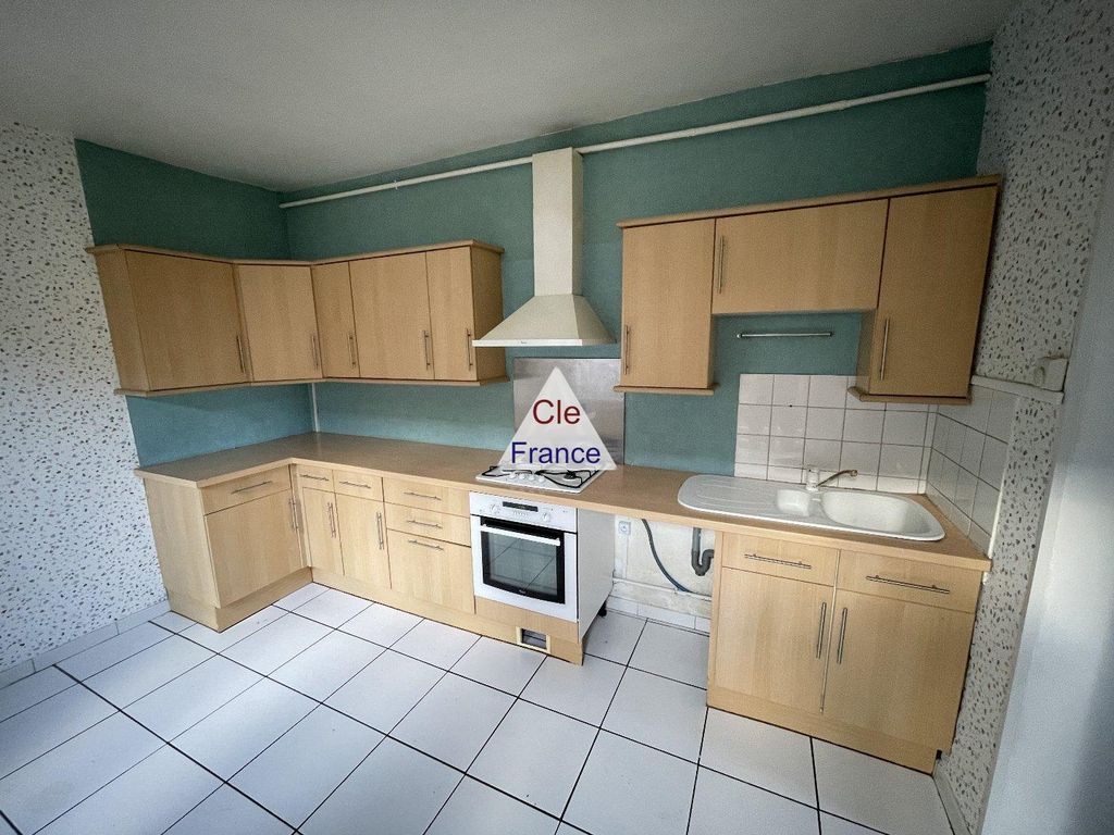 Property photo 3 of 11