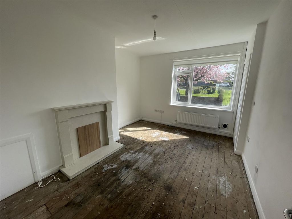 Property photo 2 of 8 21 Prim 8.Jpeg