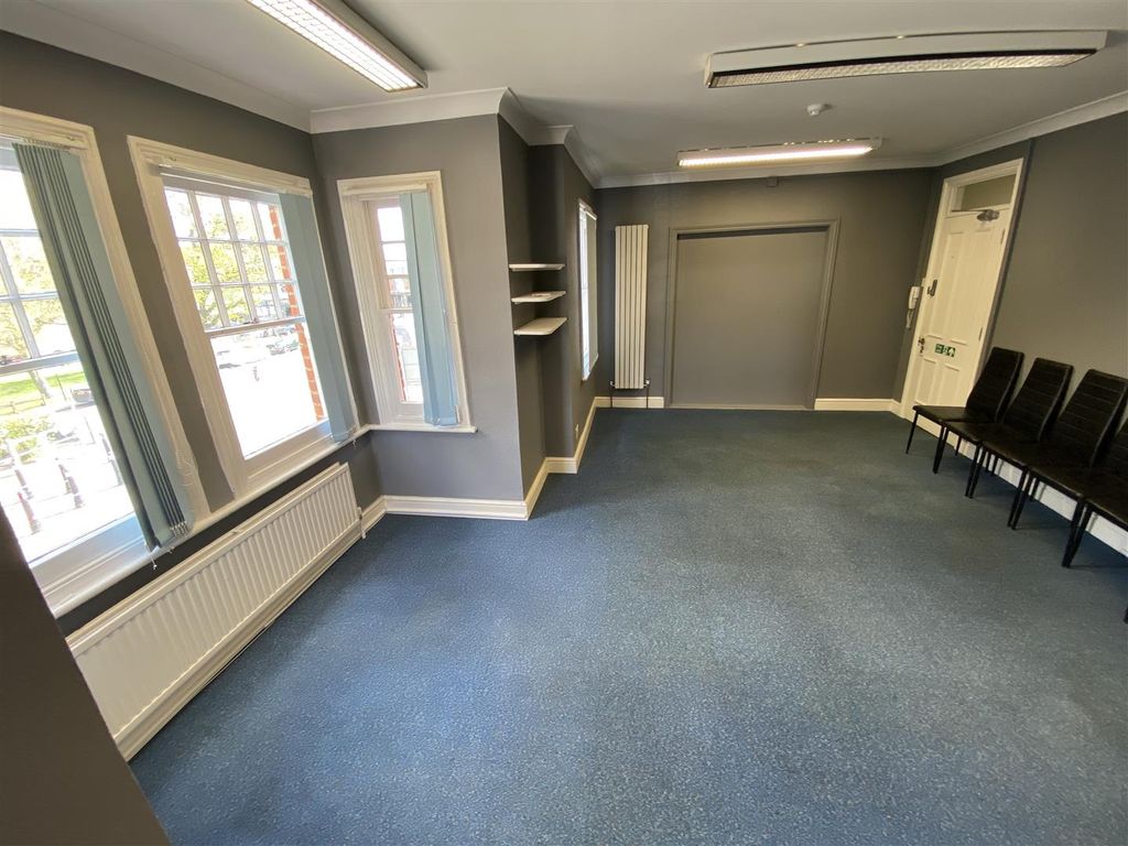 Property photo 3 of 6 Img_4748.Jpg