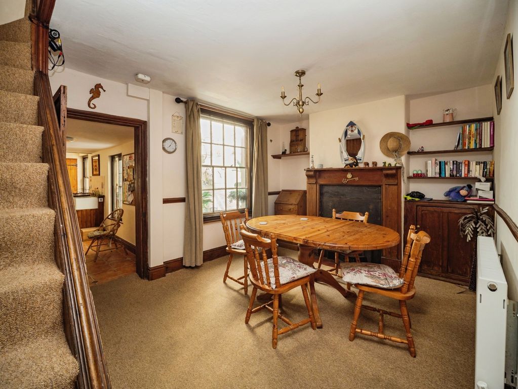Property photo 3 of 20 Pbox-Img.Jpg