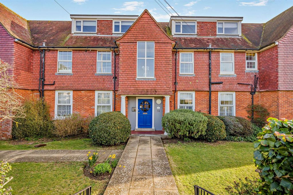 Property photo 1 of 14