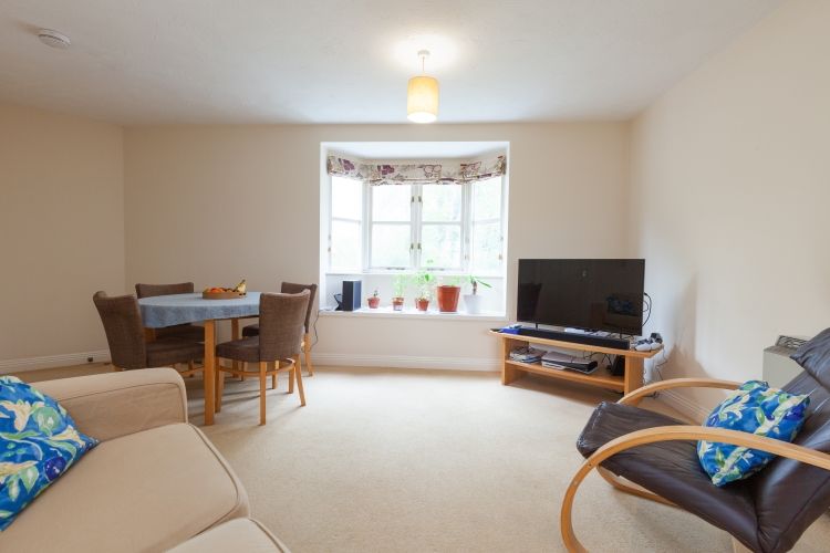 Property photo 2 of 8 278797