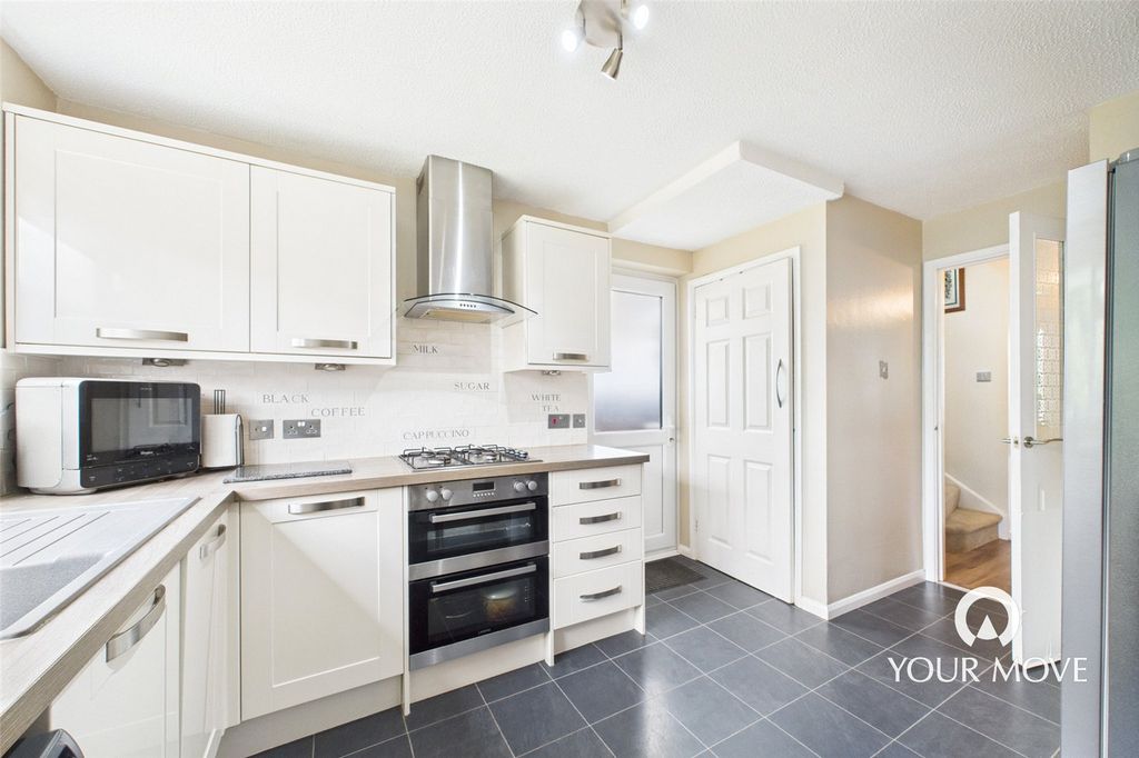Property photo 2 of 15 Picture No. 02
