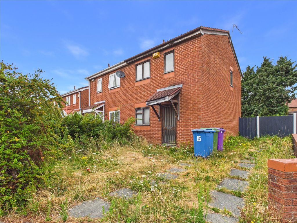Property photo 1 of 11 Picture No. 24