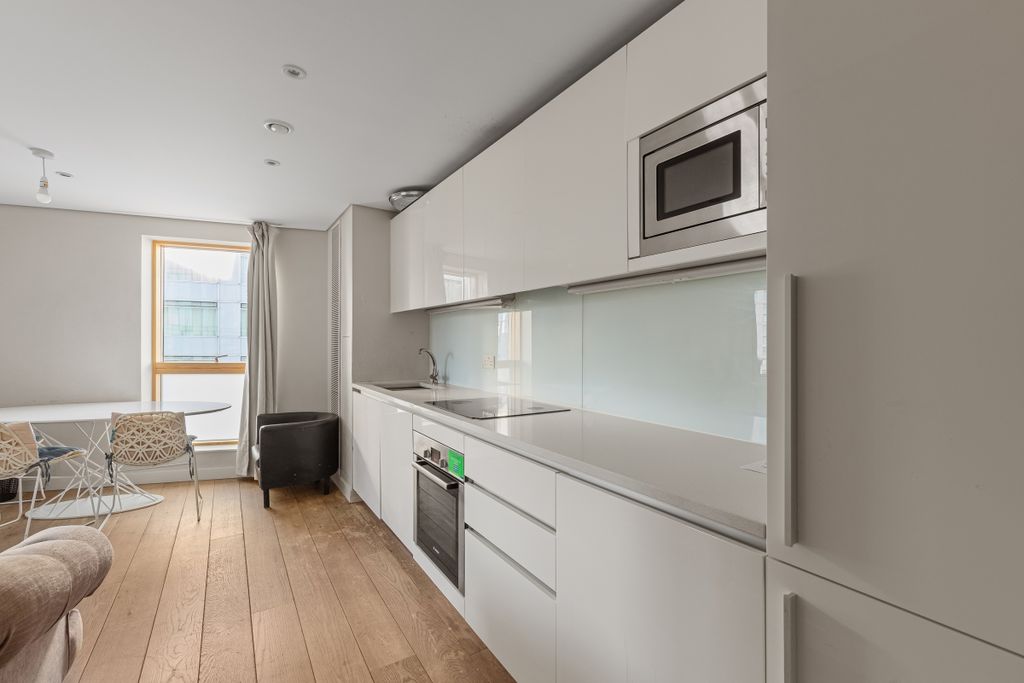 Property photo 2 of 12 094A6362