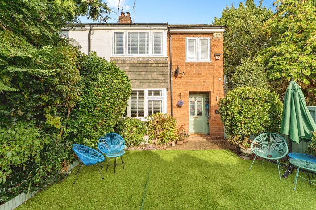 Property photo 1 of 18 Garden