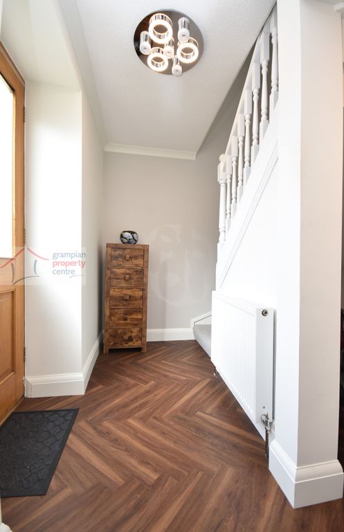 Property photo 2 of 27 Hall.Jpg