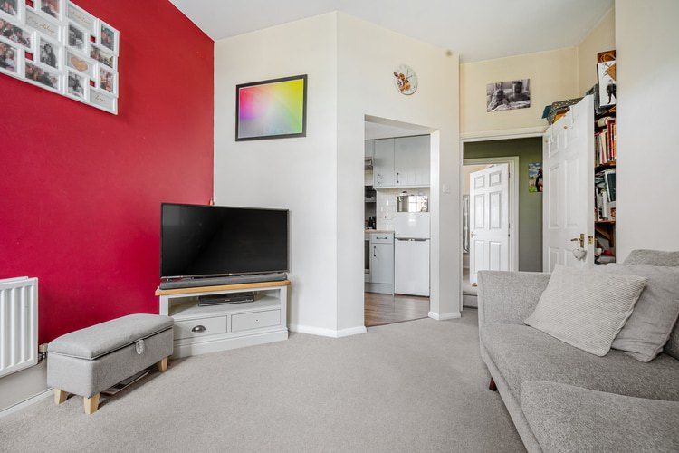 Property photo 1 of 17