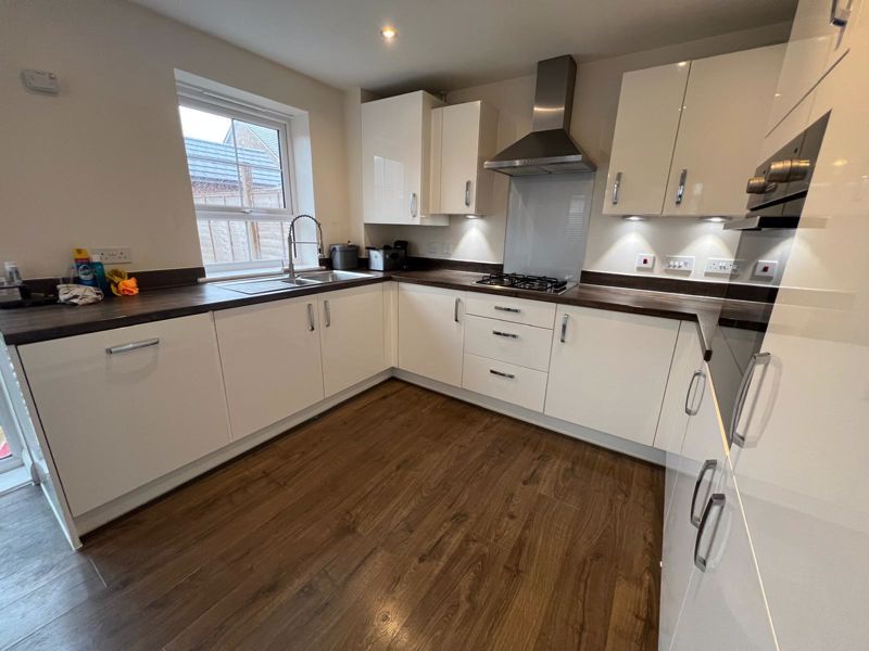 Property photo 3 of 24 Photo 15