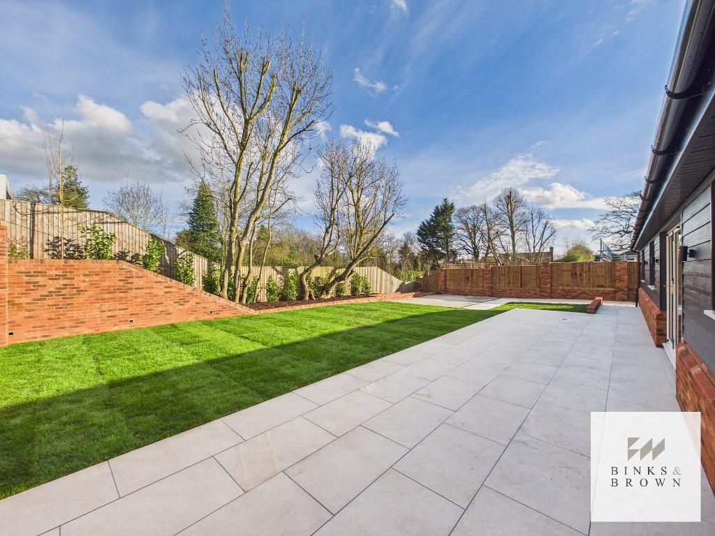 Property photo 3 of 15 Photo 3