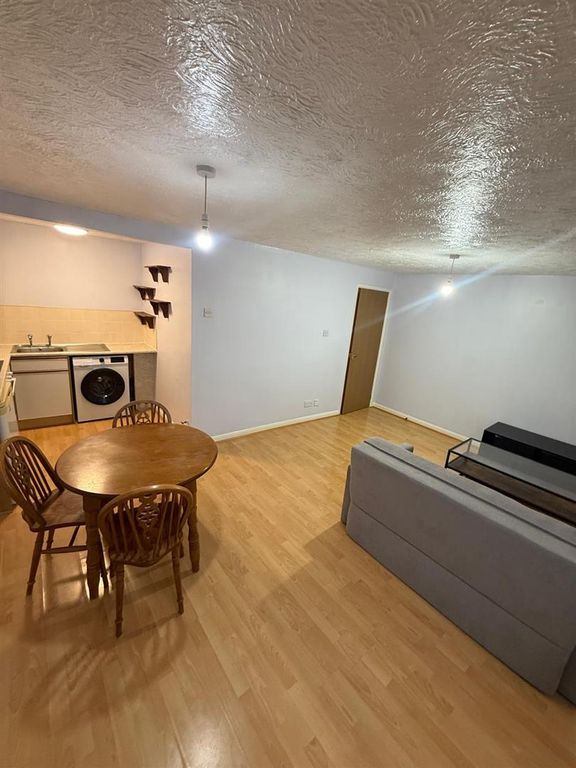 Property photo 2 of 6 Photo 09-12-2025, 10 08 01 (1).Jpg