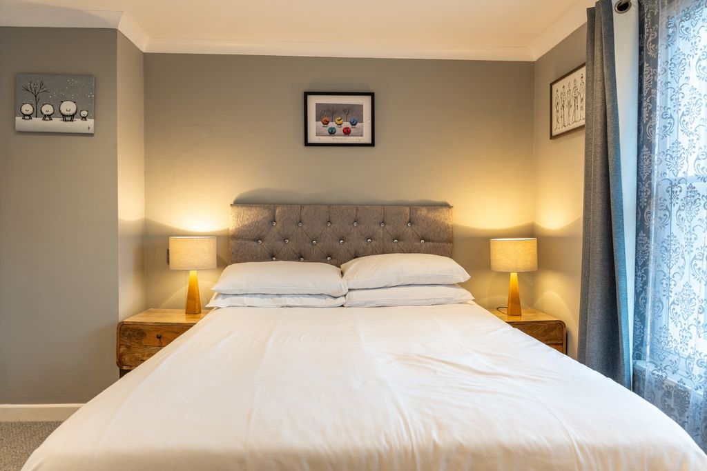 Additional image 4 of 4 bed semi-detached house for saleMill Street, Caerleon NP18