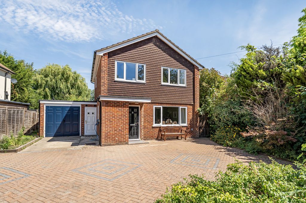 Property photo 1 of 16
