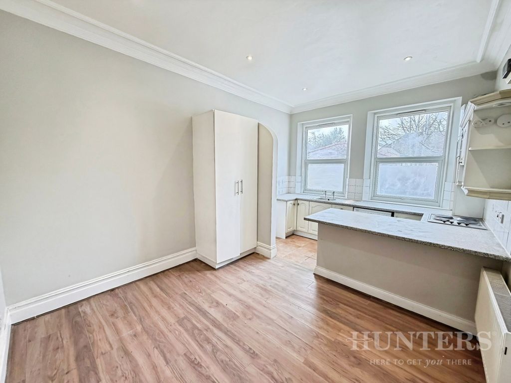 Property photo 2 of 7 Pbox-Img.Jpeg