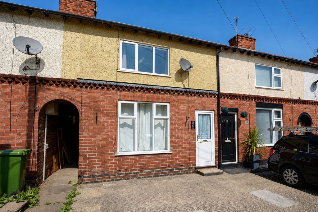 Property photo 1 of 14