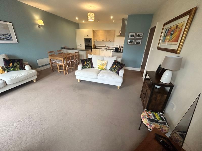 Additional image 6 of 2 bed flat for saleBryn Y Bia Road, Craigside LL30