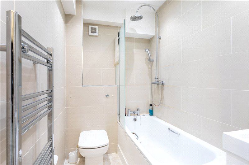 Property photo 3 of 10 Picture No. 05