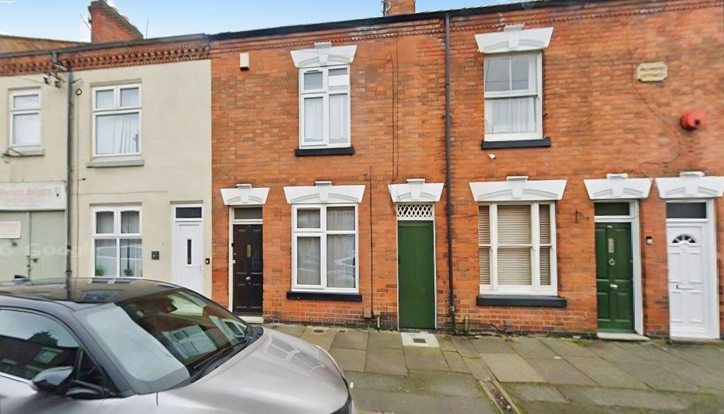 Property photo 1 of 11
