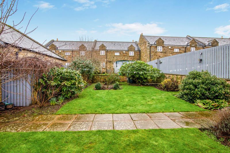 Property photo 2 of 19 Photo 16