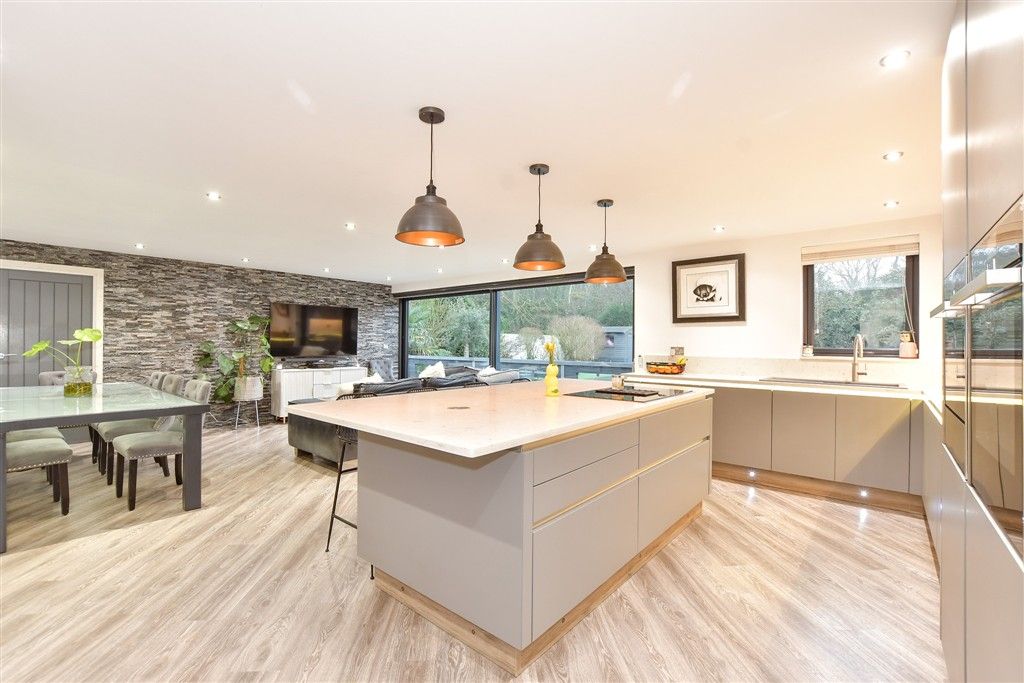 Property photo 3 of 29 Kitchen/Dining/Living Room