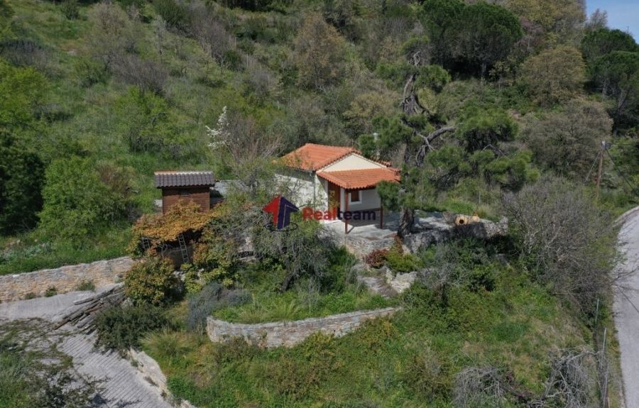 Property photo 3 of 25