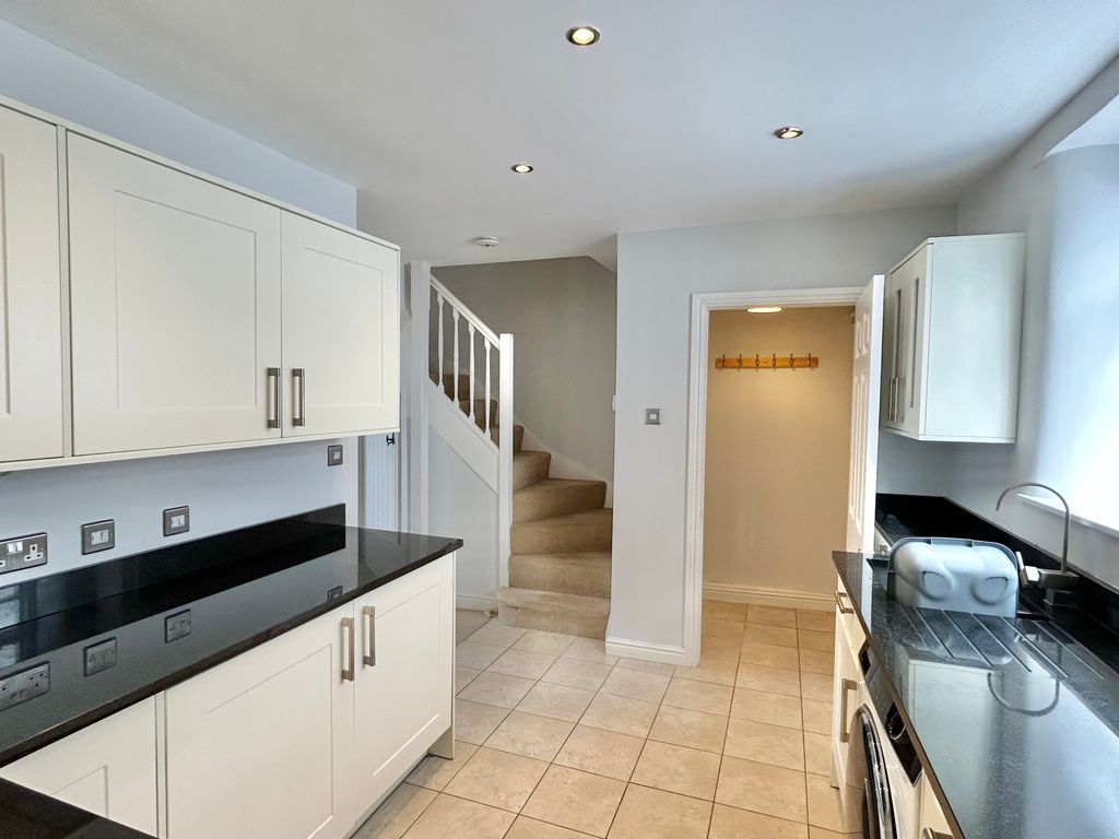 Property photo 3 of 14 Img_3797
