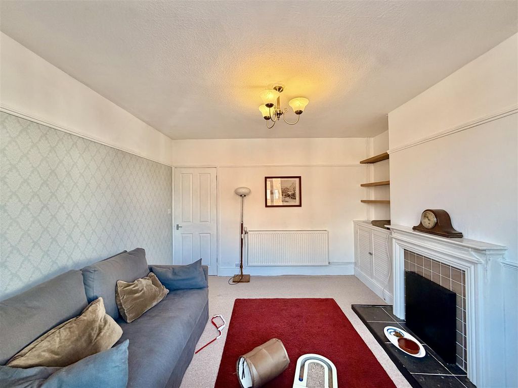 Property photo 3 of 19 3