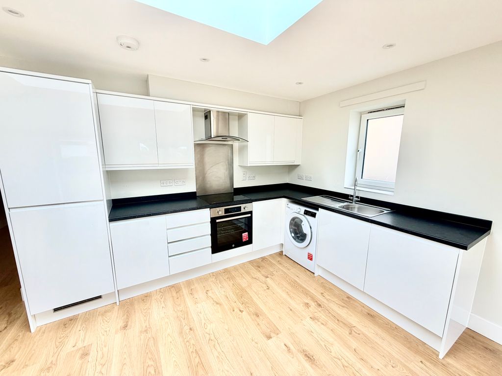 Property photo 2 of 16 Img_0091