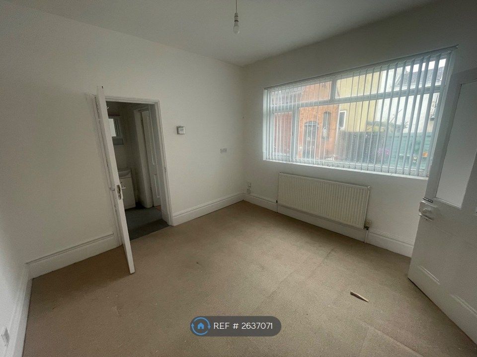 Property photo 3 of 6