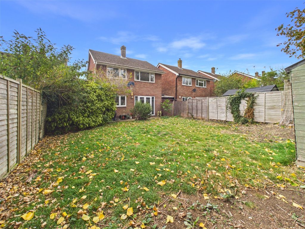 Property photo 3 of 13 Picture No. 17