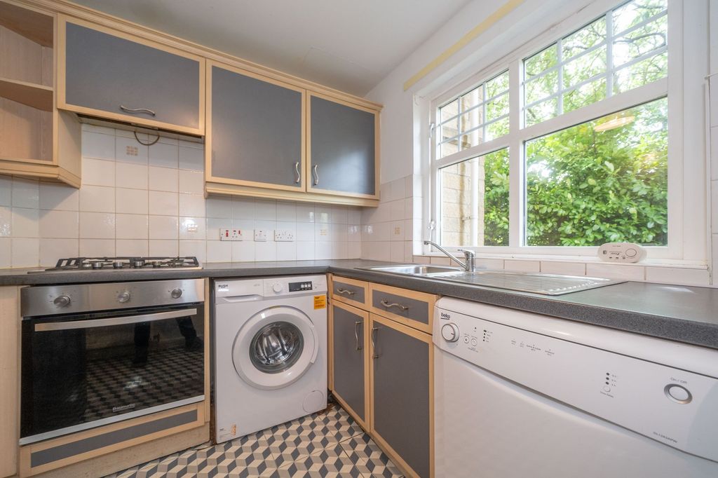 Property photo 2 of 36 Kitchen