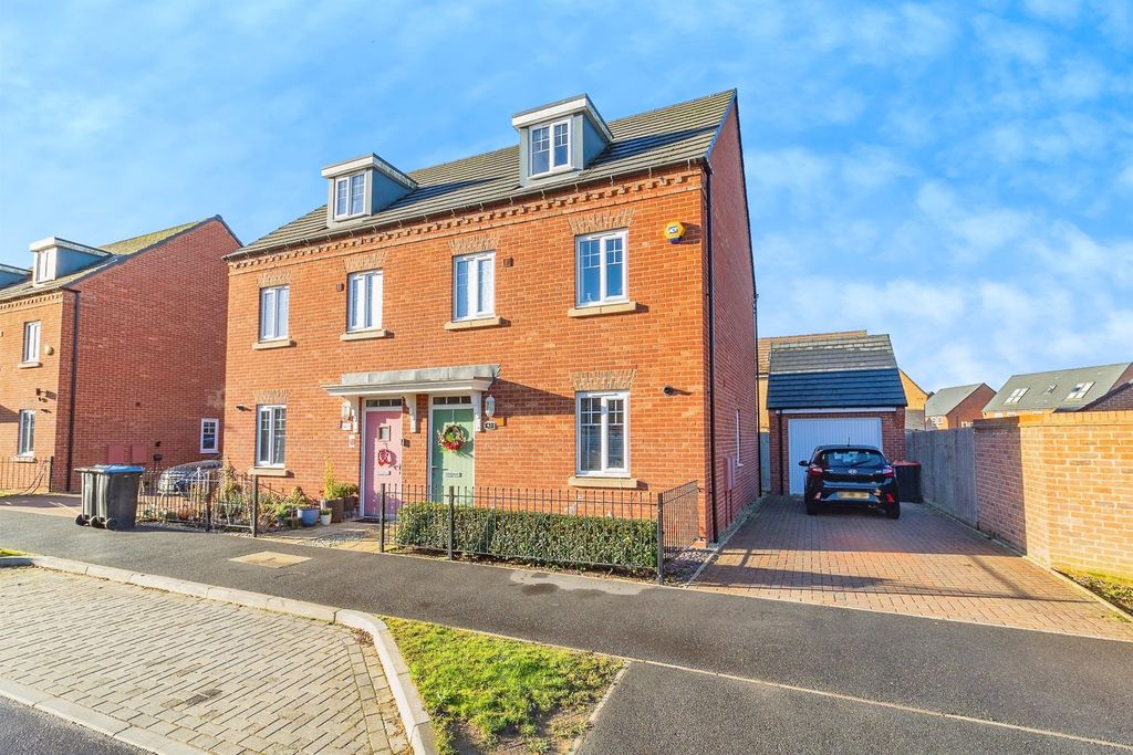 Property photo 1 of 15