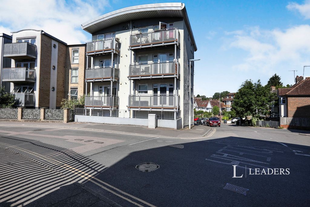 Property photo 2 of 12 Pbox-Img.Jpg