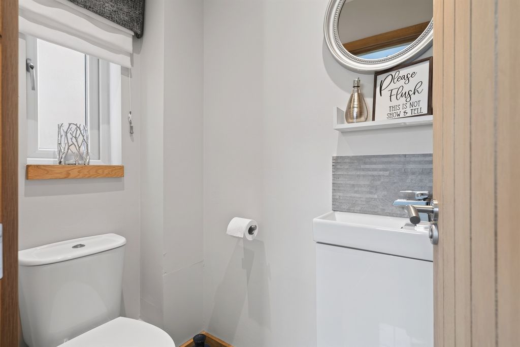 Additional image 8 of 4 bed detached house for saleHawthorn Avenue, Erskine PA8
