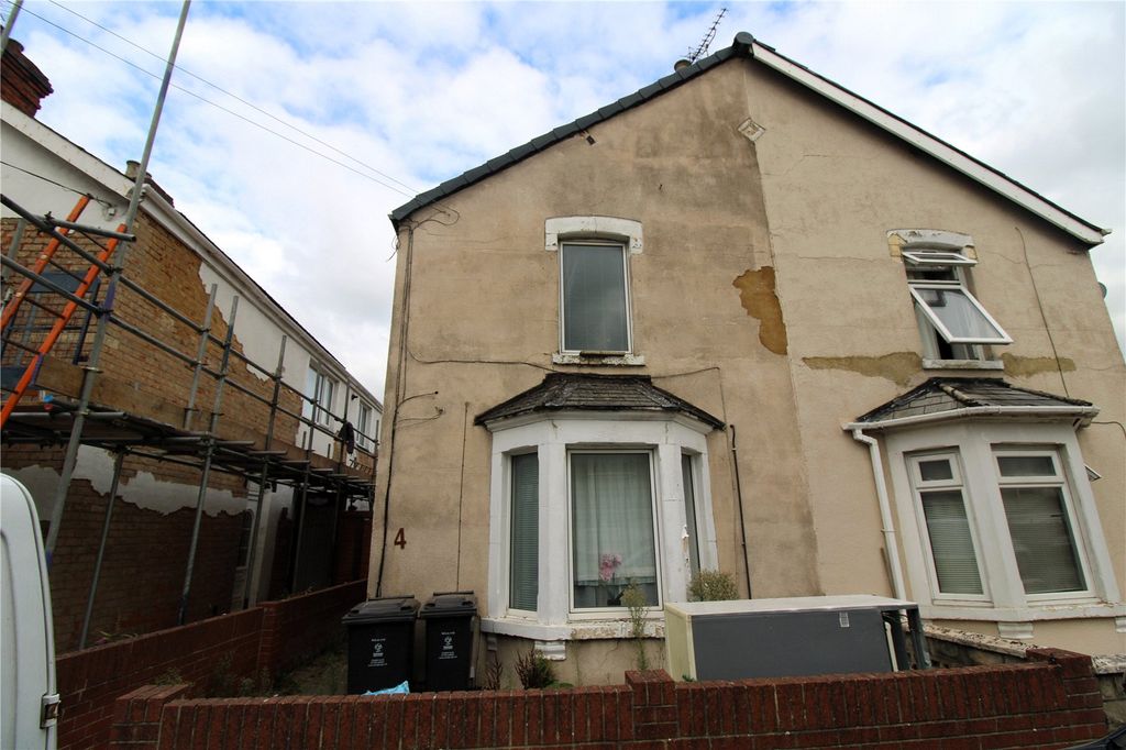 Property photo 1 of 4 Picture No. 08