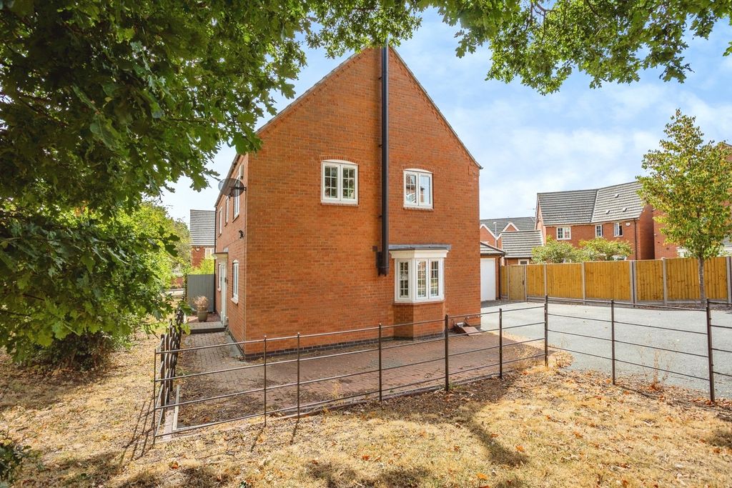 Property photo 2 of 34 Picture No. 39