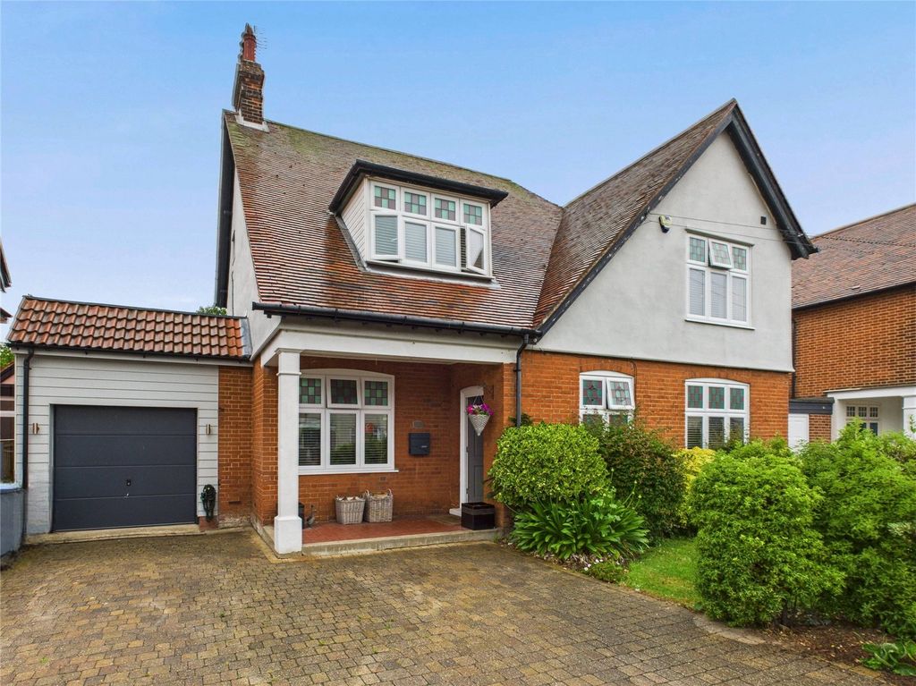 Property photo 1 of 29 1 - Picture No. 01