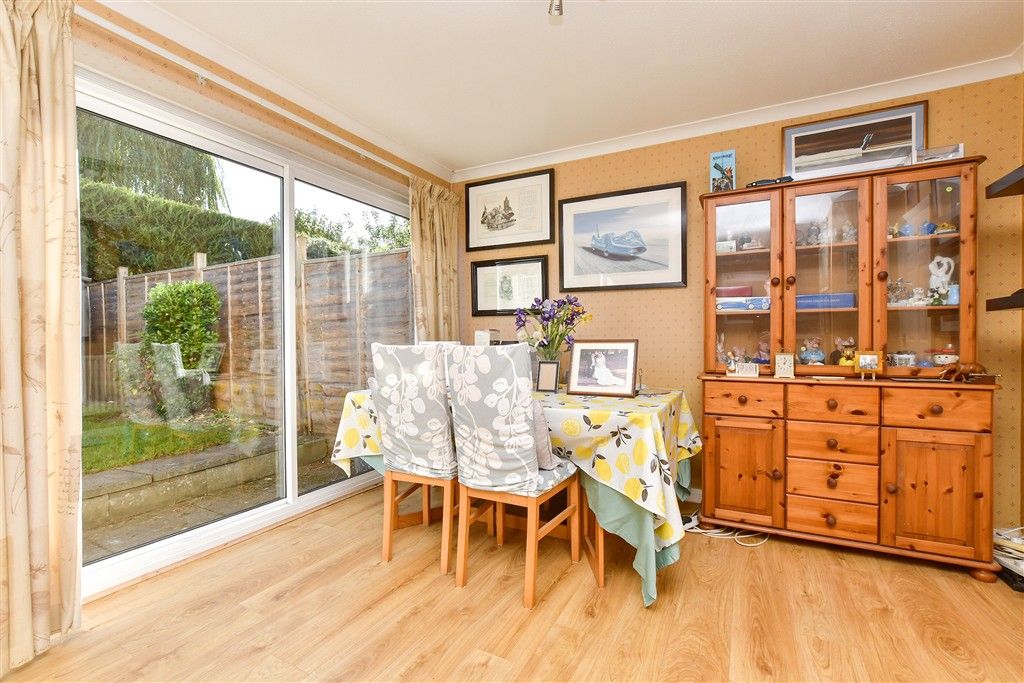 Property photo 3 of 9 Lounge/Dining Room