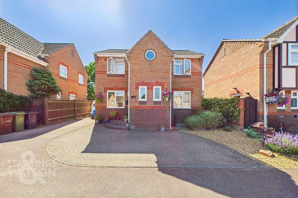 Property photo 1 of 26