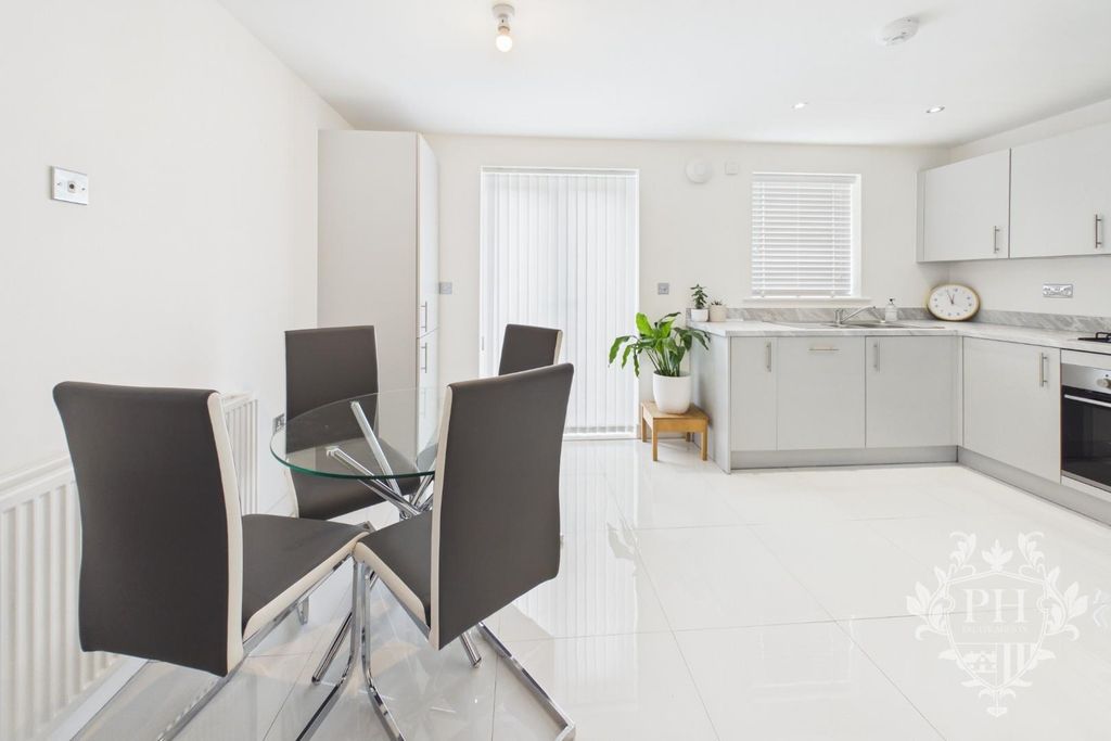 Property photo 3 of 12 cc8Fb53A06554Aa08Cef329Cf60A2E3B_100_Cam02002G0-Pr