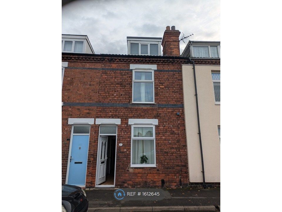 Property photo 2 of 7