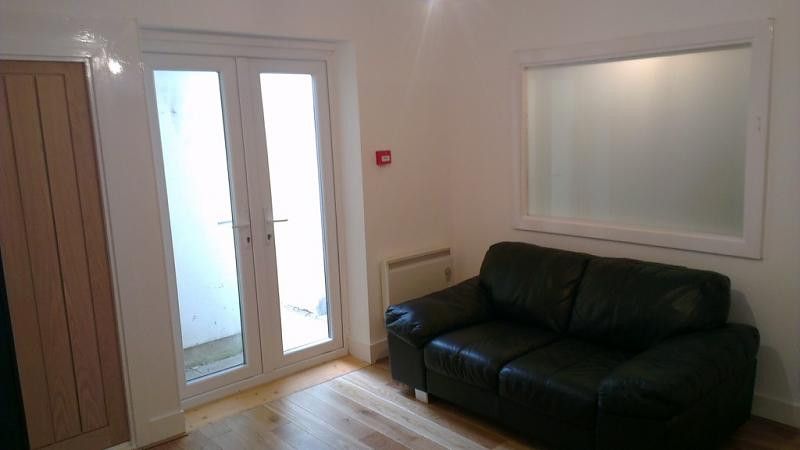 Property photo 3 of 8 Images