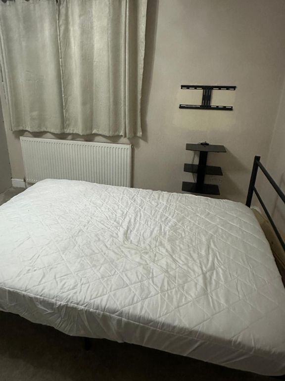 Property photo 2 of 3