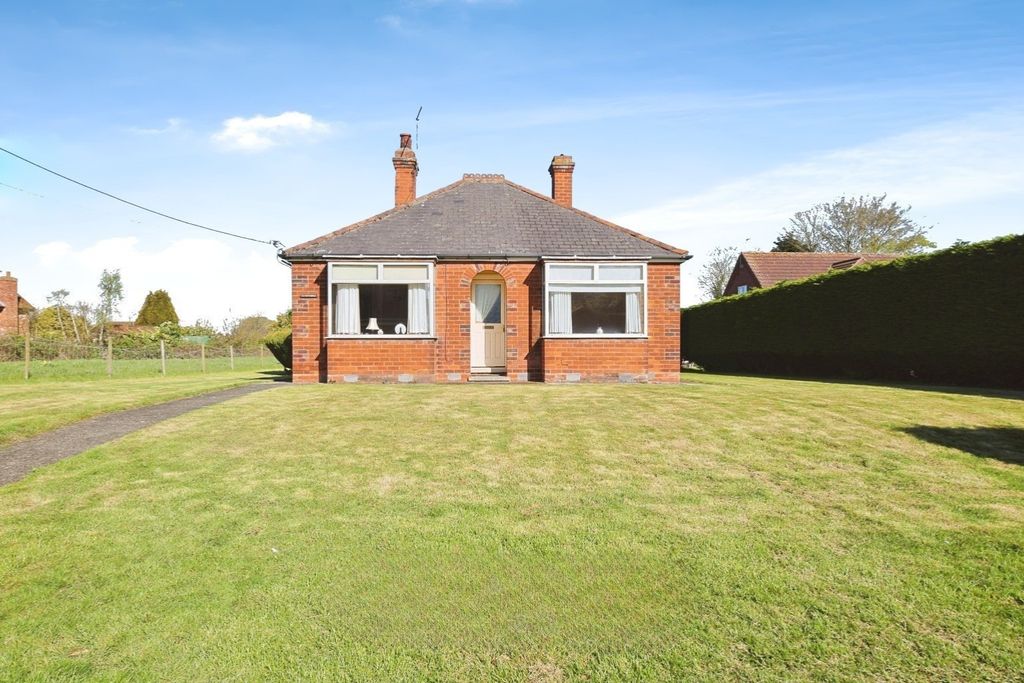 Property photo 1 of 13 4040323