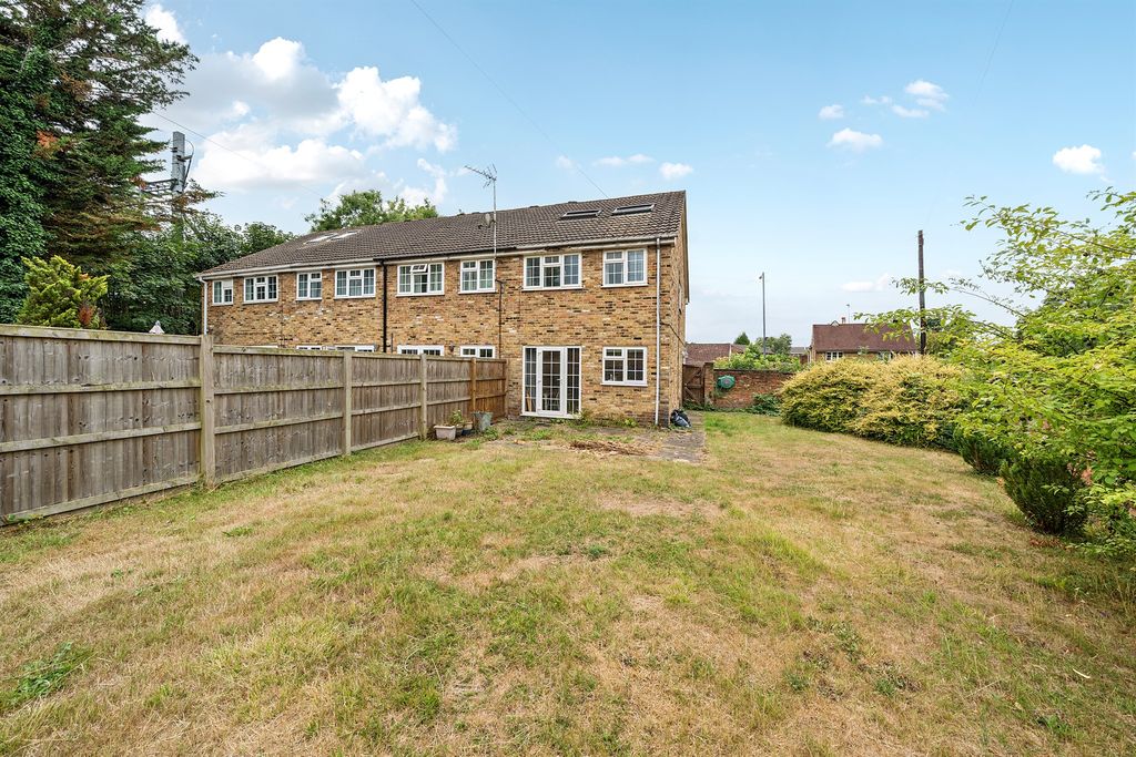 Property photo 2 of 12