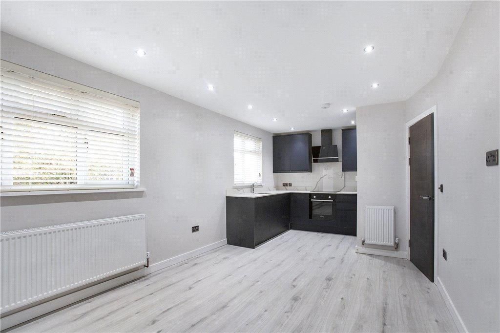 Property photo 3 of 9 2.Jpg