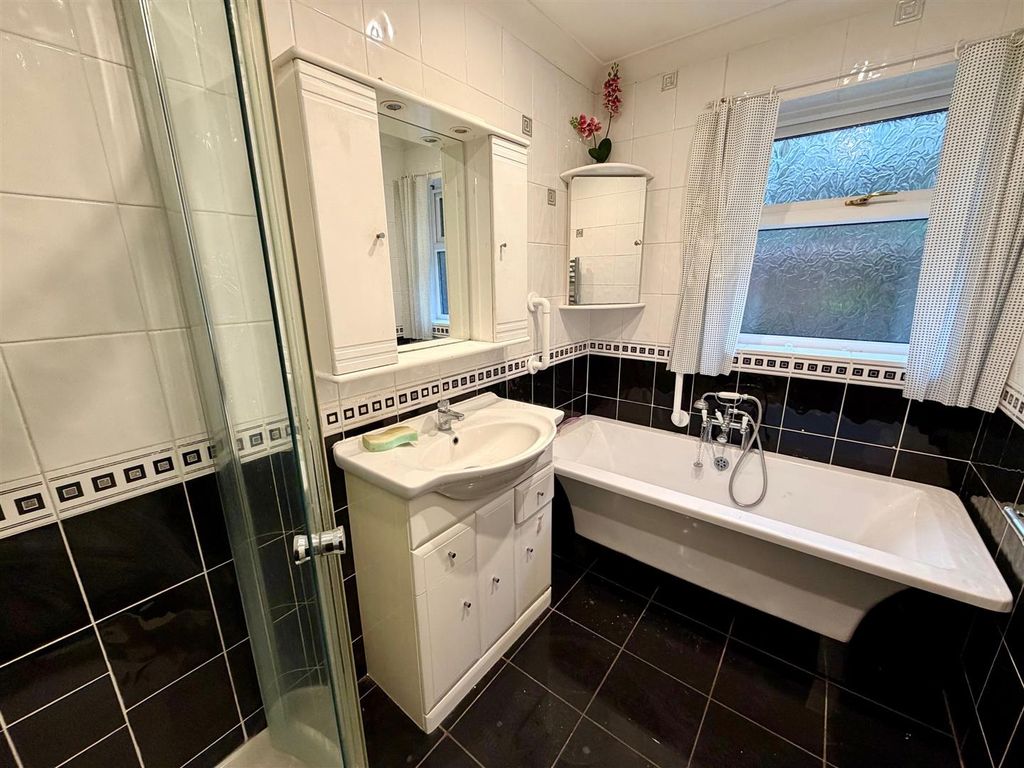 Property photo 3 of 11 7.Jpg